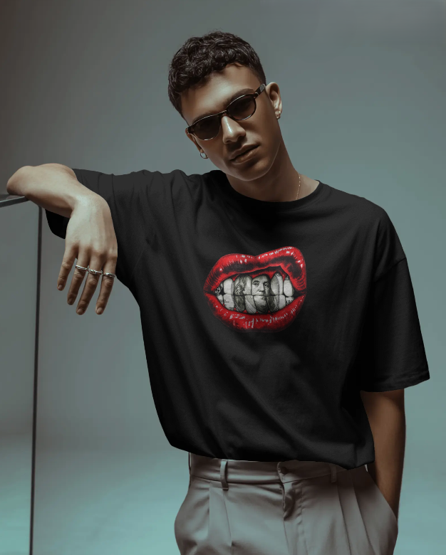 Money Talks / A Vandali Street Tee